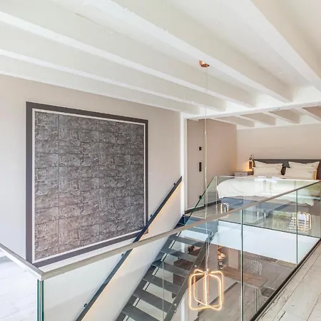 Prora Solitaire Avida Loft 1 *