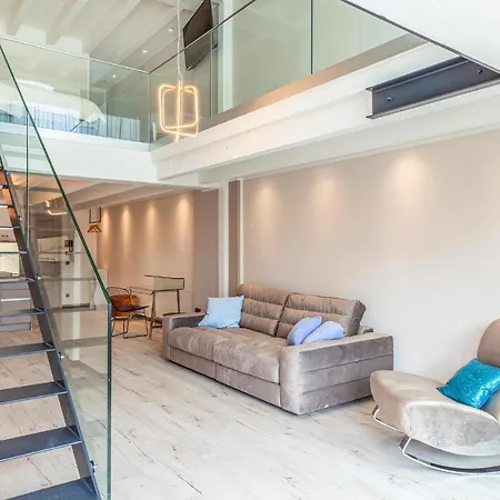 Prora Solitaire Avida Loft 1 *